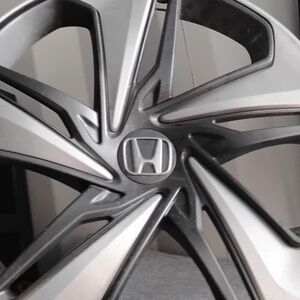 Honda Silver Alloy Wheel Rim